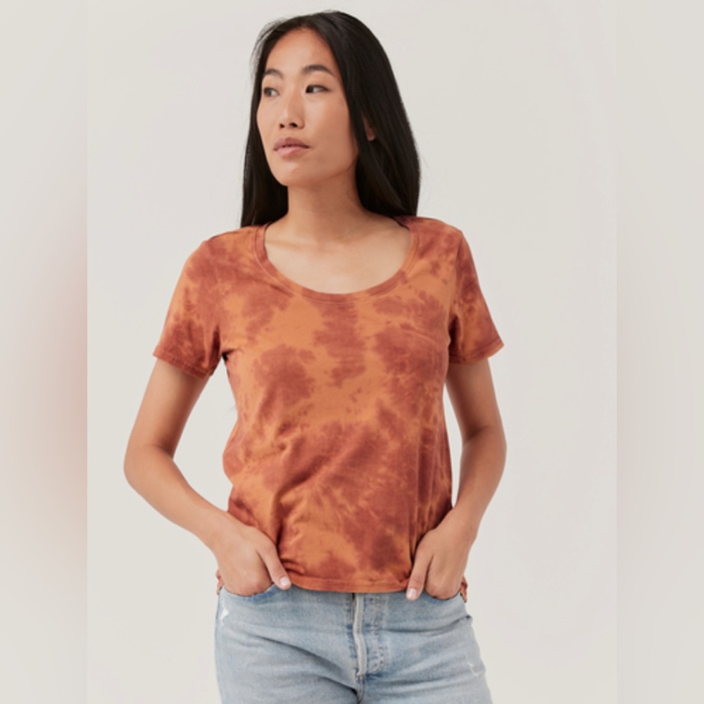 Pact 100 % cotton tie dye tee